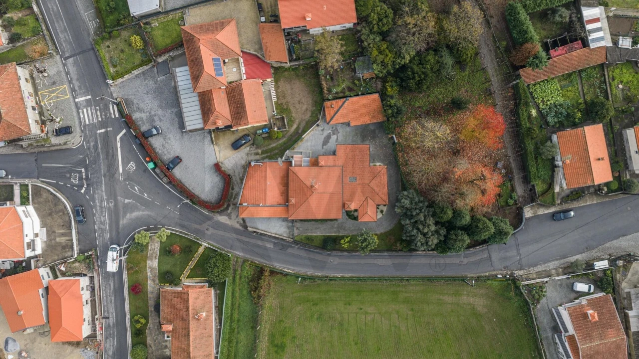 Moradia T3 para Venda em Guardizela Foto 47