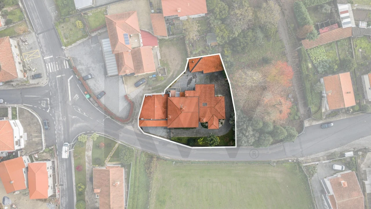 Moradia T3 para Venda em Guardizela Foto 41