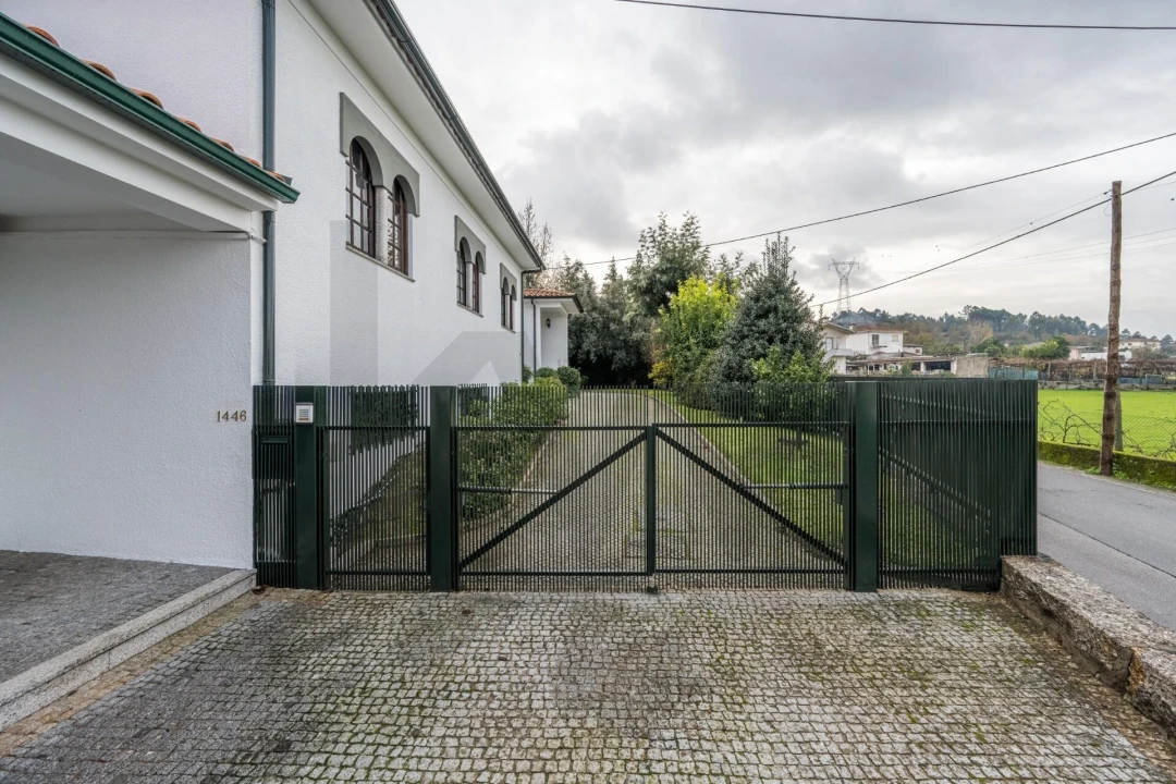 Moradia T3 para Venda em Guardizela Foto 31