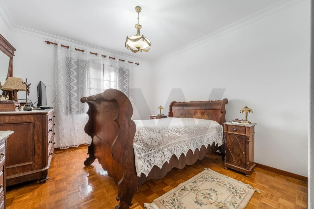 Moradia T3 para Venda em Guardizela Foto 15