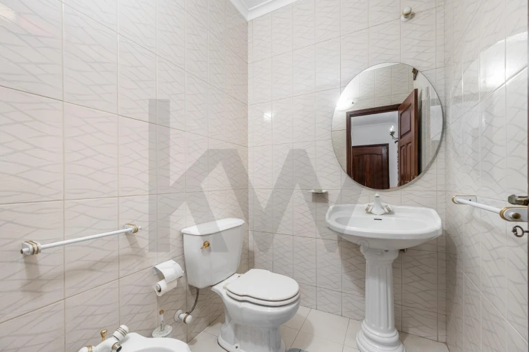 Moradia T3 para Venda em Guardizela Foto 20