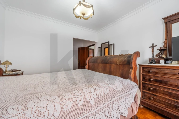 Moradia T3 para Venda em Guardizela Foto 17