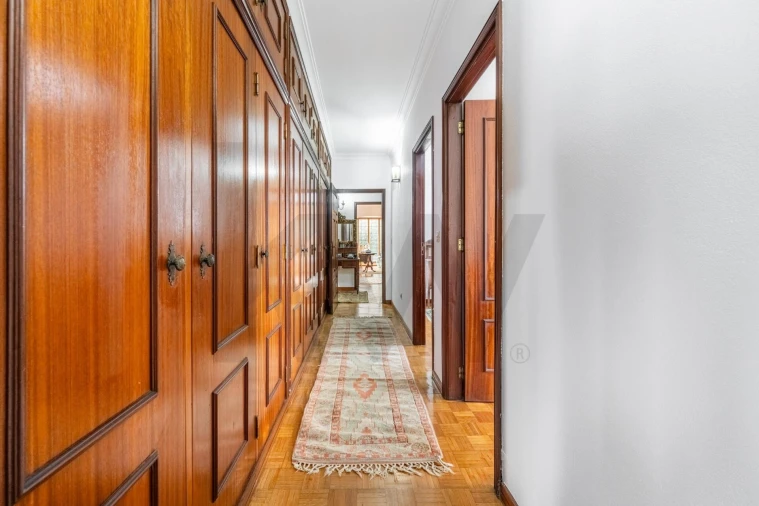 Moradia T3 para Venda em Guardizela Foto 19