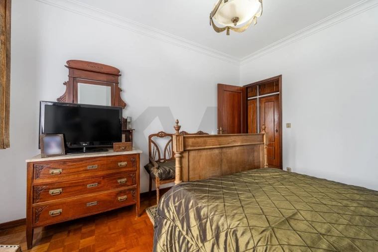 Moradia T3 para Venda em Guardizela Foto 10