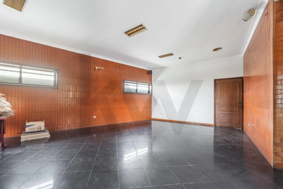 Moradia T3 para Venda em Guardizela Foto 27