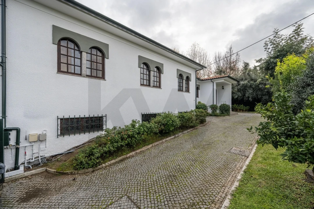 Moradia T3 para Venda em Guardizela Foto 2