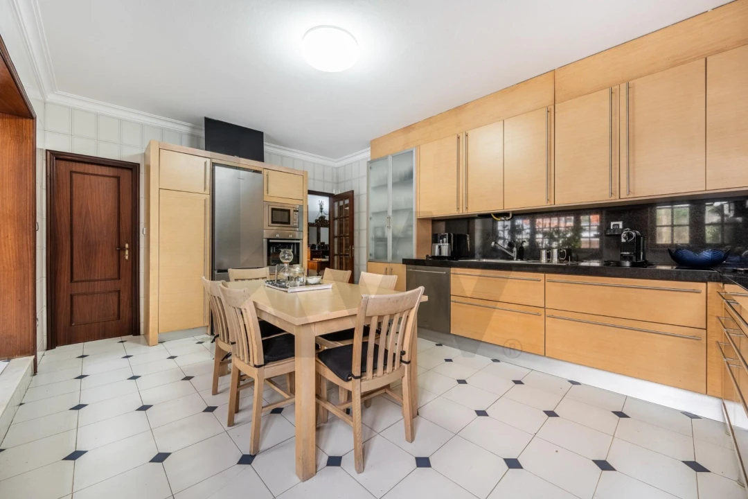 Moradia T3 para Venda em Guardizela Foto 7