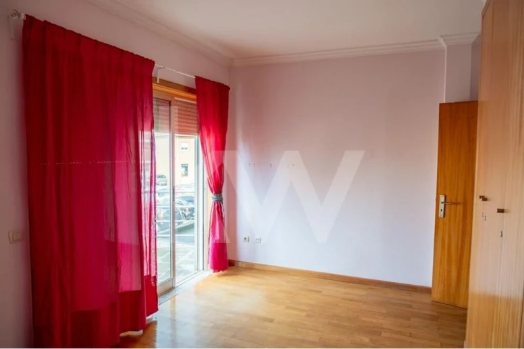 Moradia T4 para Venda em São Mamede de Infesta e Senhora da Hora Foto 28