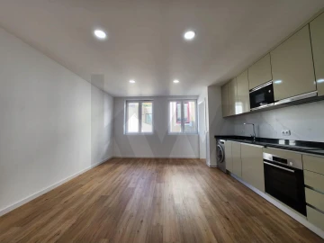 Apartamento T2 para Venda em Requeixo, Nossa Senhora de Fátima e Nariz