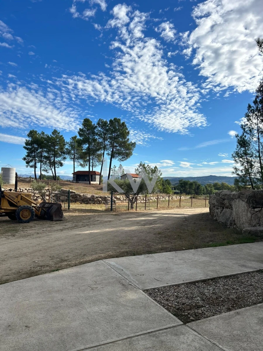 Terreno para Venda em Caria Foto 88