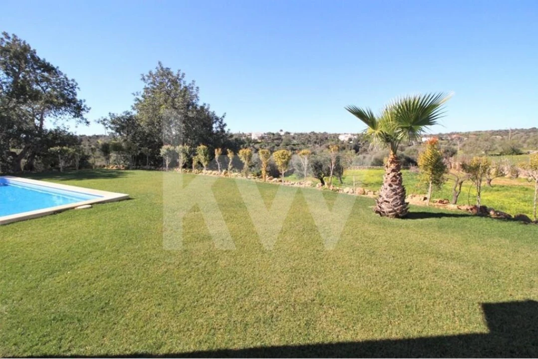 Moradia T7 para Venda em Alcantarilha e Pêra Foto 11