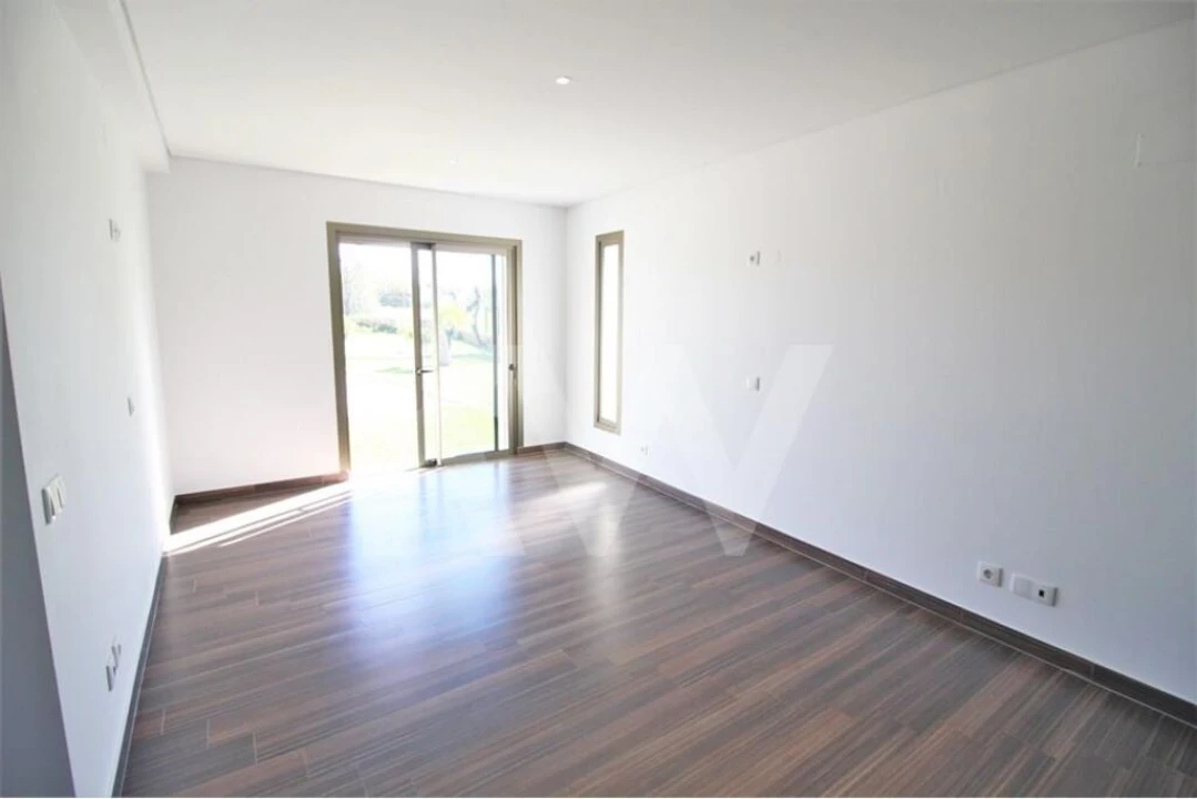 Moradia T7 para Venda em Alcantarilha e Pêra Foto 54