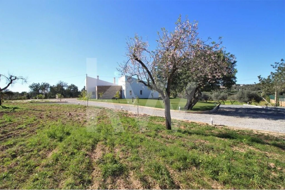 Moradia T7 para Venda em Alcantarilha e Pêra Foto 60