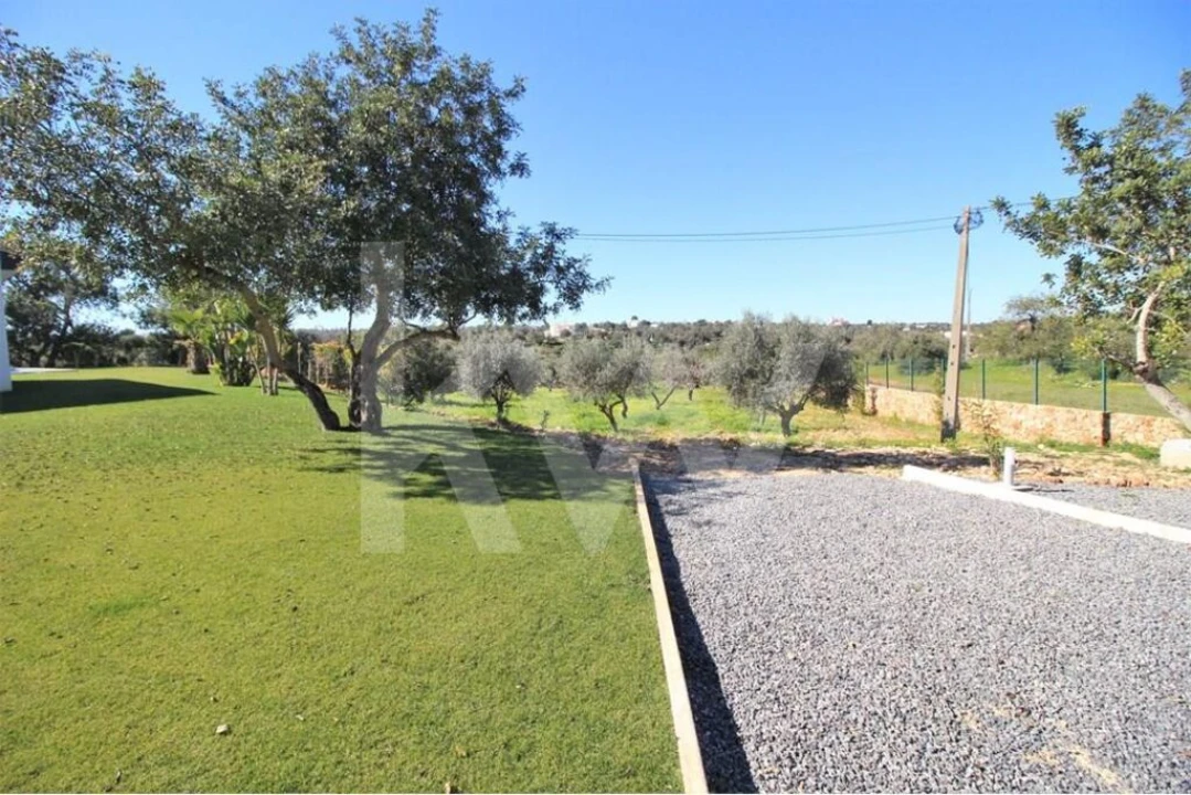 Moradia T7 para Venda em Alcantarilha e Pêra Foto 65