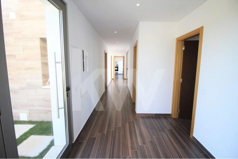 Moradia T7 para Venda em Alcantarilha e Pêra Foto 20