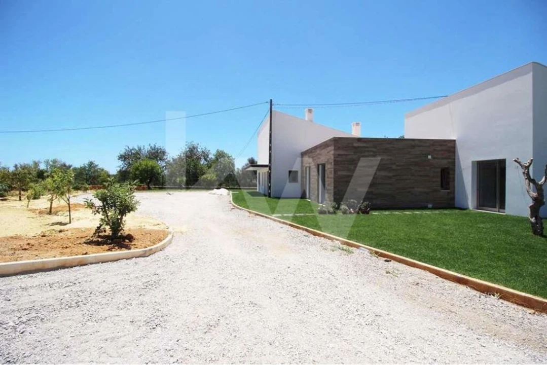 Moradia T7 para Venda em Alcantarilha e Pêra Foto 12