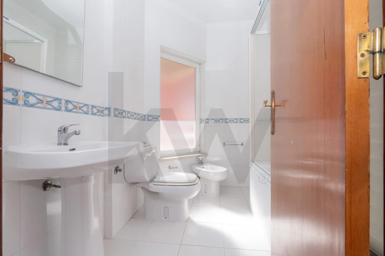 Apartamento T3 para Venda em Condeixa-A-Velha e Condeixa-A-Nova Foto 13