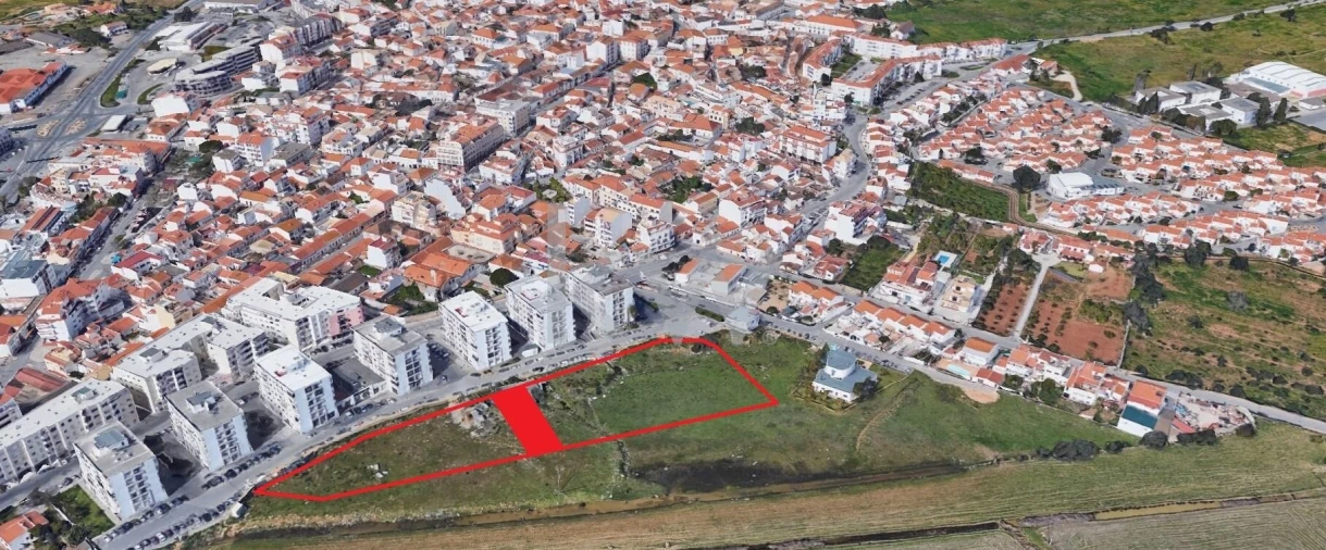 Terreno para Venda em Lagoa e Carvoeiro Foto 1