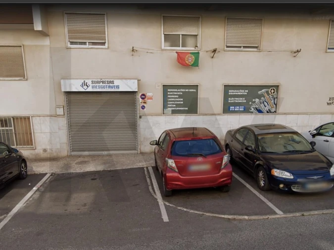 Loja para Venda em Queluz e Belas Foto 2