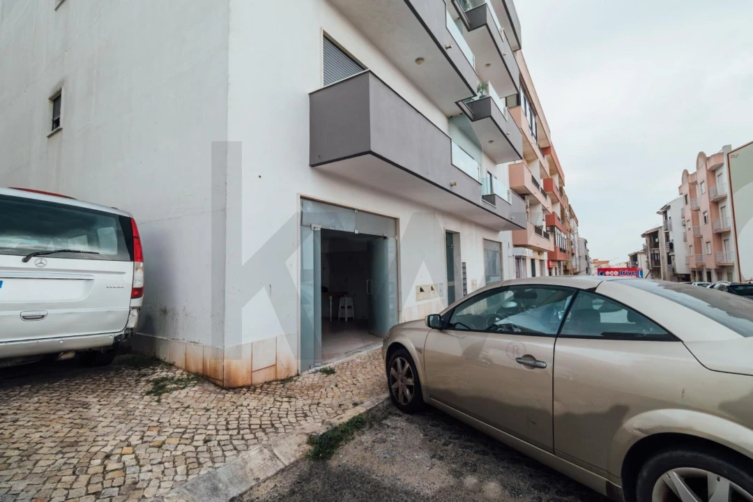 Loja para Venda em Encosta do Sol Foto 9