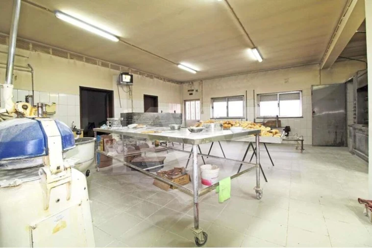 Moradia T5 para Venda em Lagoaça e Fornos Foto 15