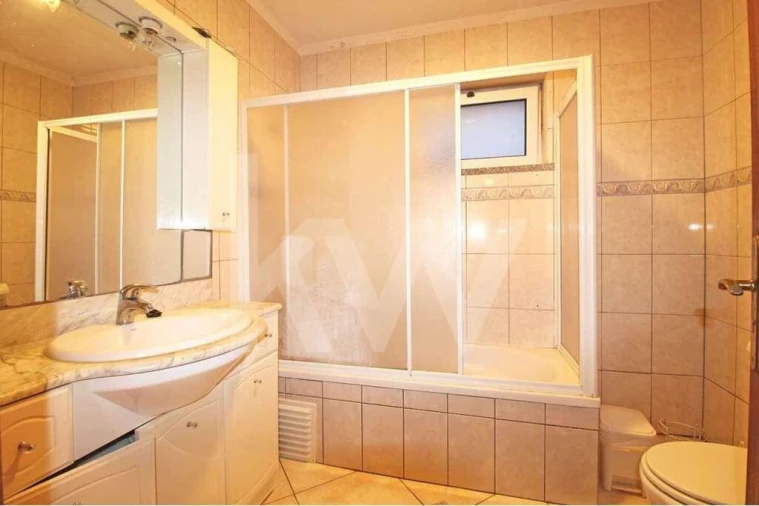 Moradia T5 para Venda em Lagoaça e Fornos Foto 19