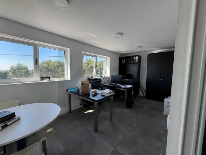 Armazém para Arrendamento em Custóias, Leça do Balio e Guifões Foto 9