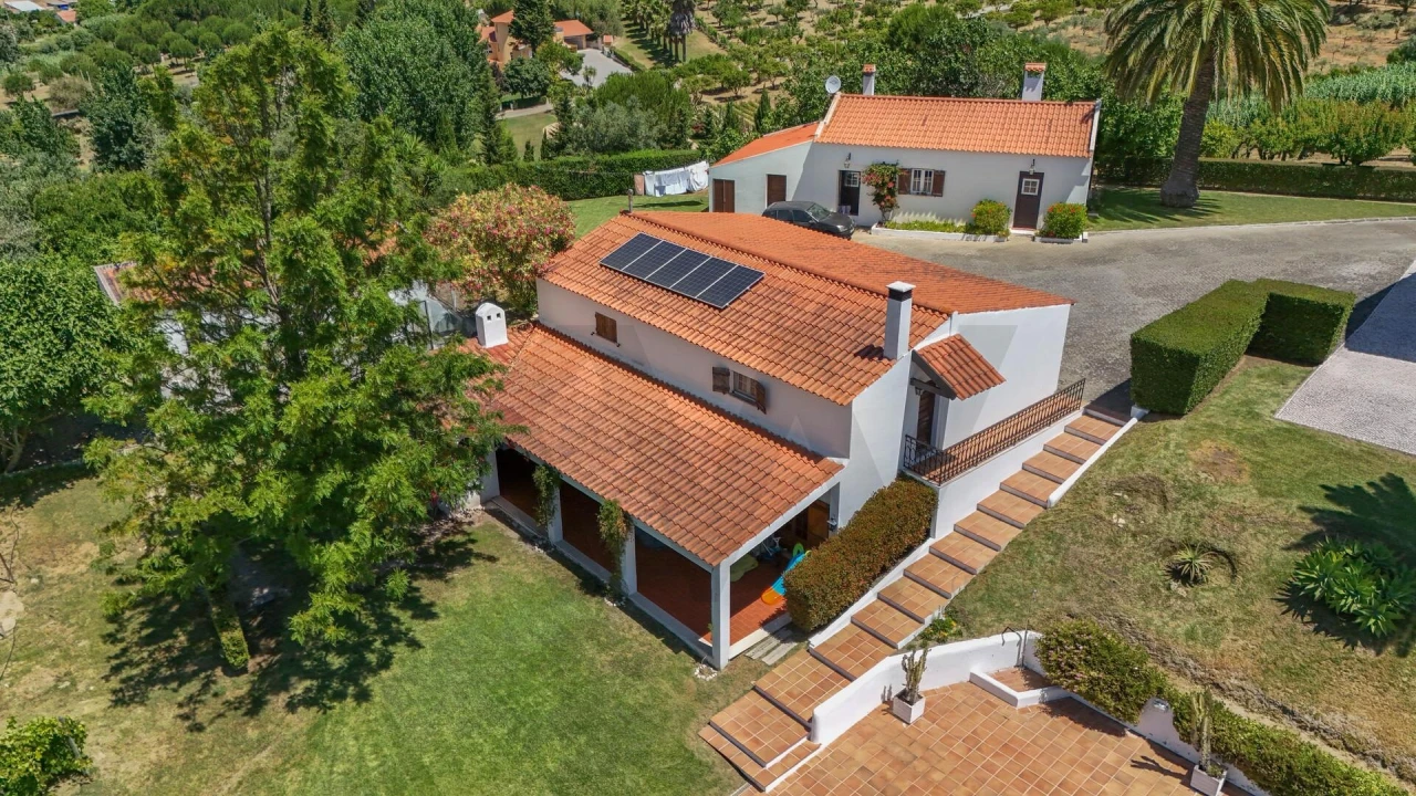 Moradia T5 para Venda em Vila Franca de Xira Foto 30