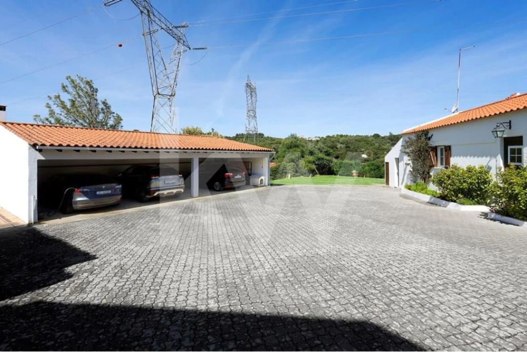 Moradia T5 para Venda em Vila Franca de Xira Foto 2