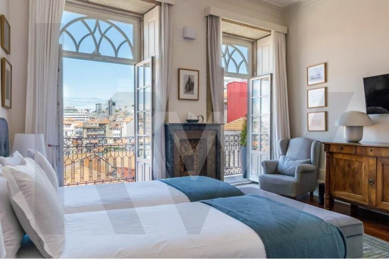 Negócio para Venda em Cedofeita, Santo Ildefonso, Sé, Miragaia, São Nicolau e Vitória