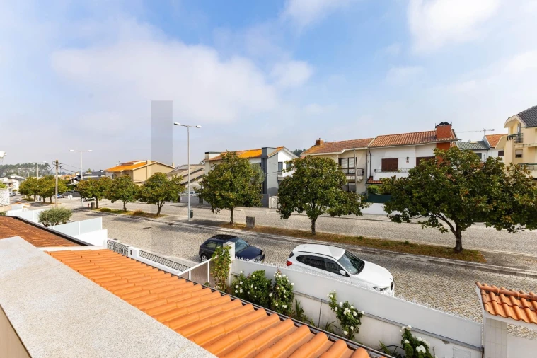 Moradia T3 para Venda em Moreira Foto 23