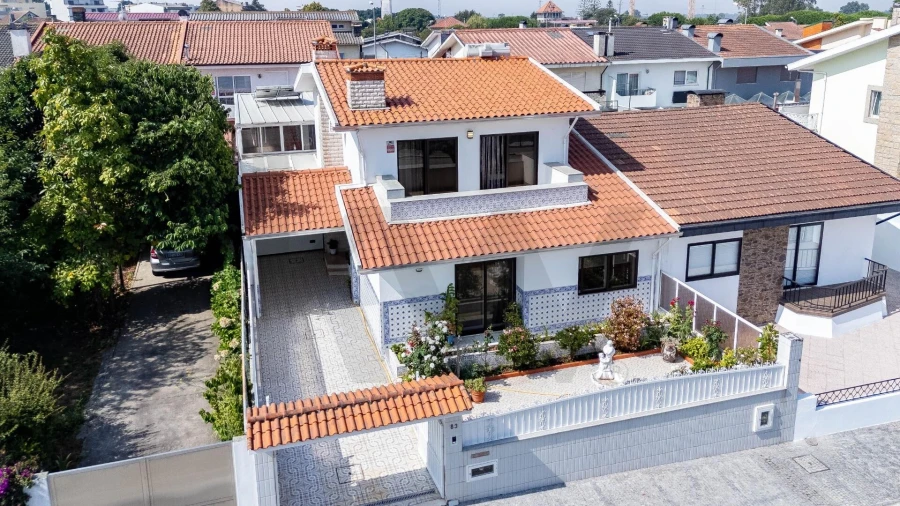 Moradia T3 para Venda em Moreira Foto 1