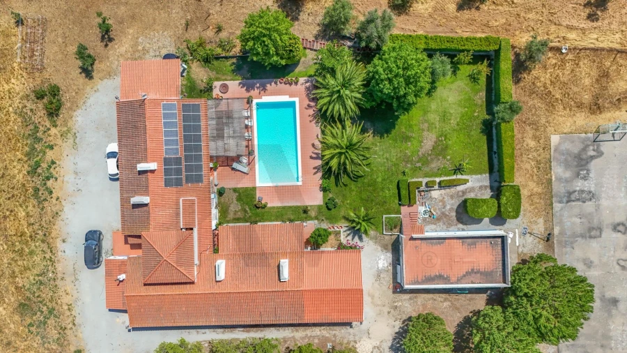 Quinta T5 para Venda em Santiago do Escoural Foto 48