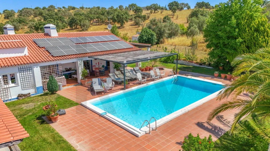 Quinta T5 para Venda em Santiago do Escoural Foto 3