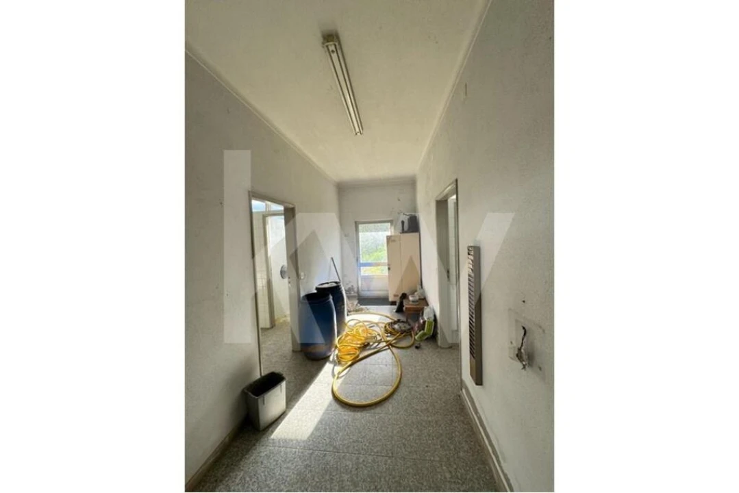 Armazém para Venda em Maiorga Foto 16