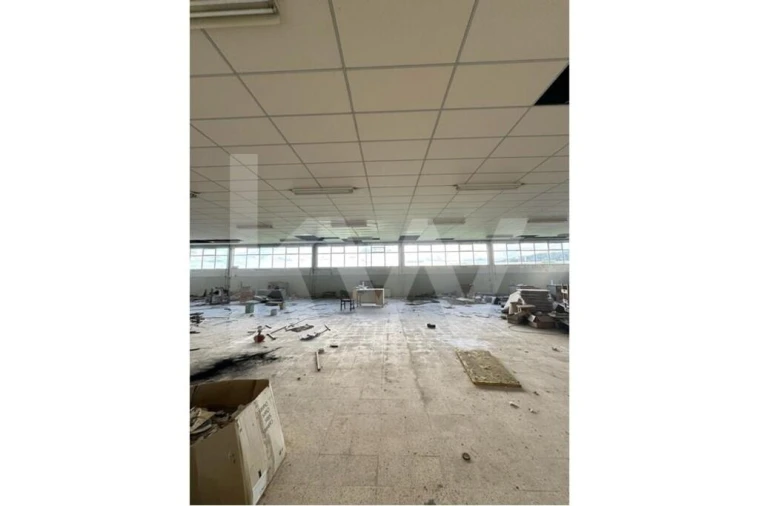 Armazém para Venda em Maiorga Foto 25