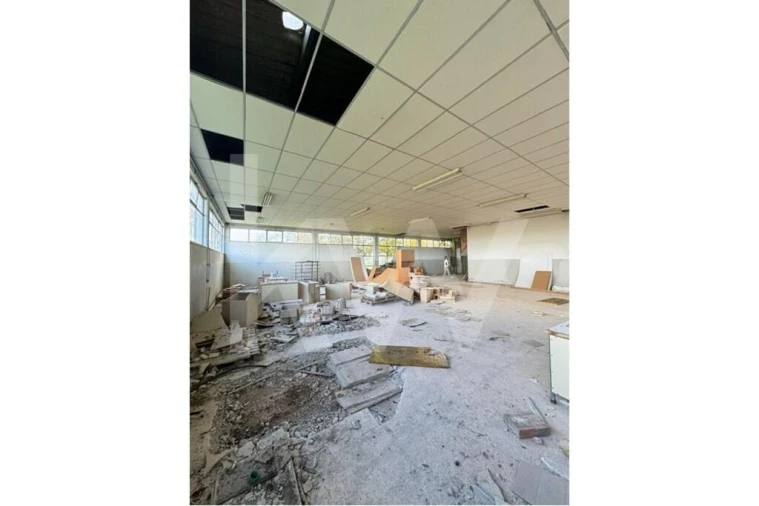 Armazém para Venda em Maiorga Foto 27