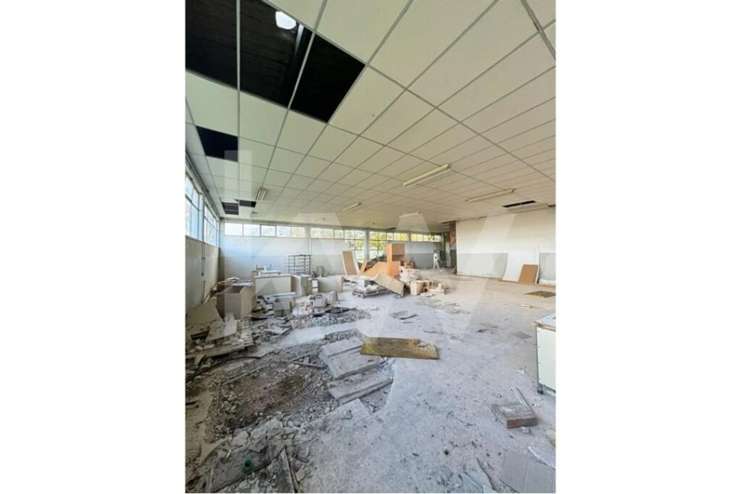 Armazém para Venda em Maiorga Foto 27