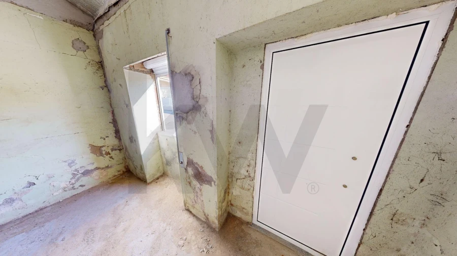 Moradia T2 para Venda em Alqueidão Foto 28