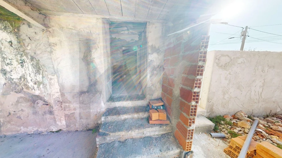 Moradia T2 para Venda em Alqueidão Foto 21