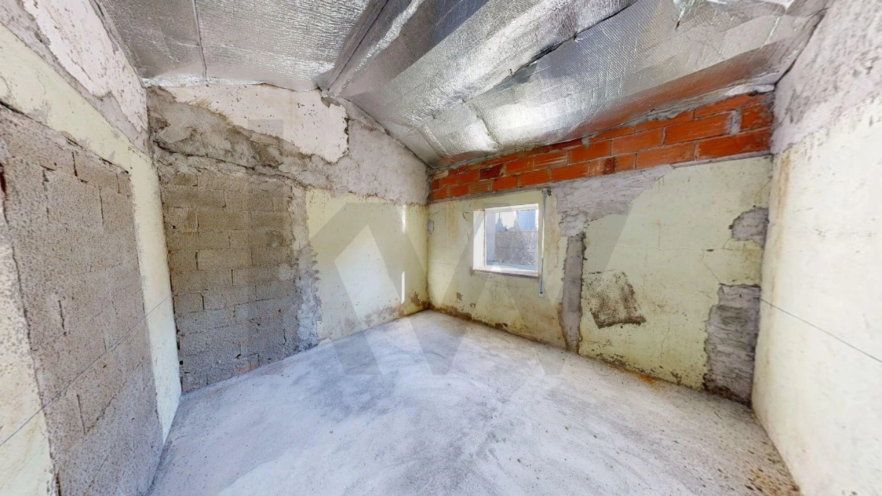 Moradia T2 para Venda em Alqueidão Foto 23