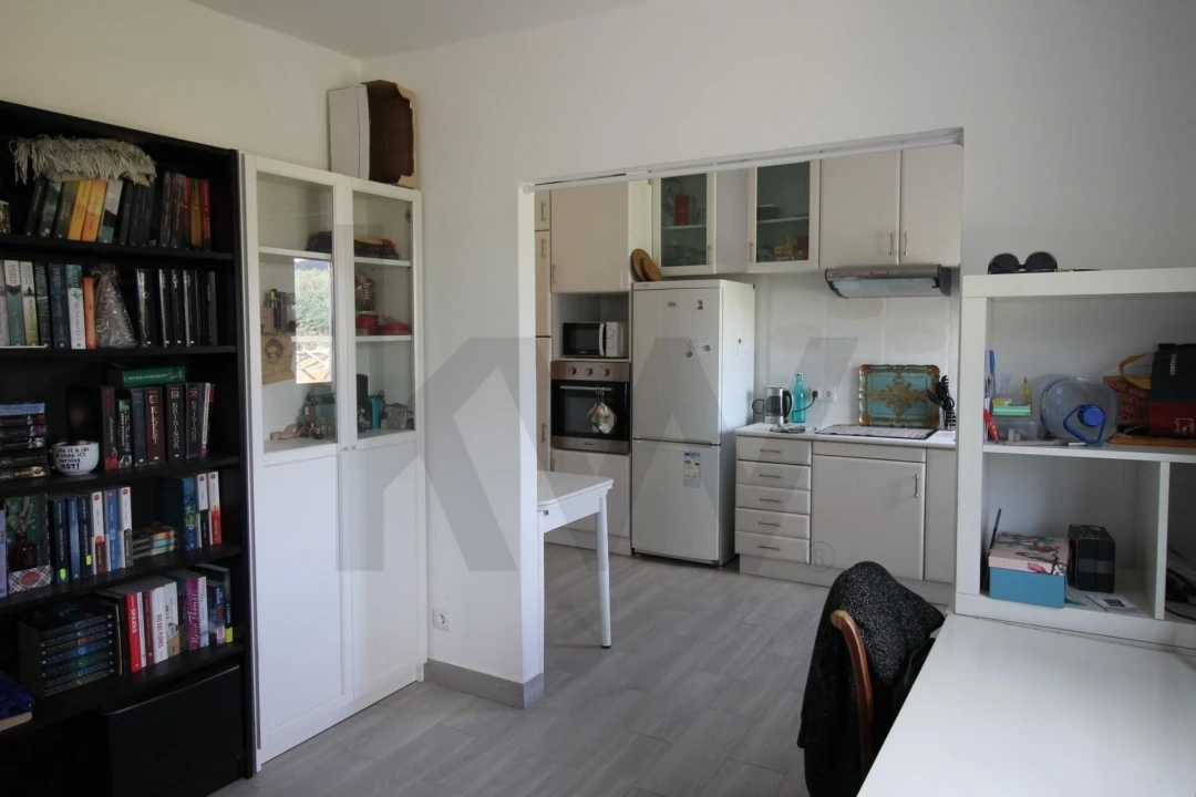 Moradia T2 para Venda em Nossa Senhora do Pranto Foto 6