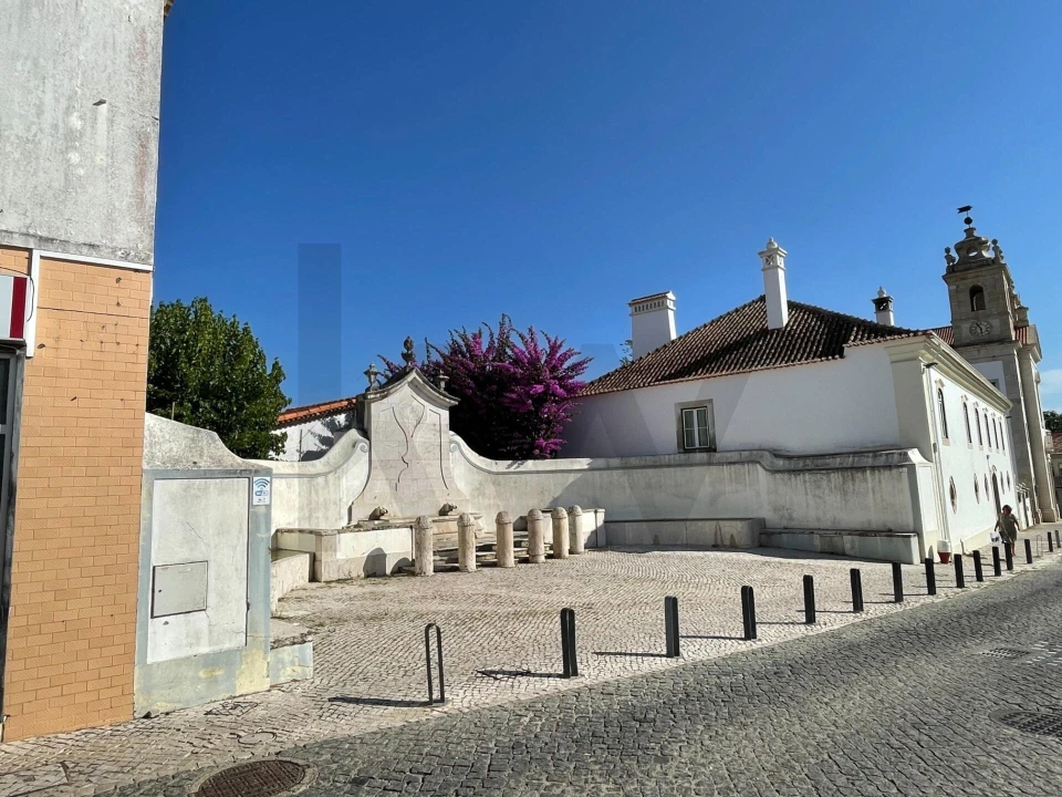 Prédio para Venda em Sobral de Monte Agraço Foto 24