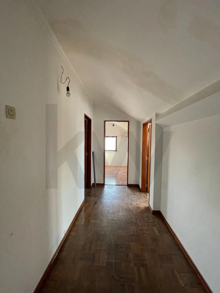 Prédio para Venda em Sobral de Monte Agraço Foto 14