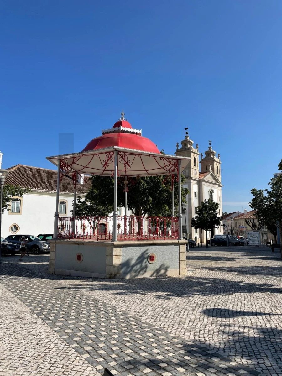 Prédio para Venda em Sobral de Monte Agraço Foto 25