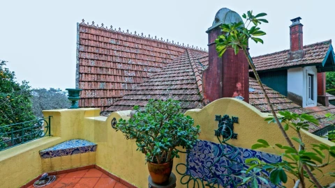 Moradia T6 para Venda em São João das Lampas e Terrugem