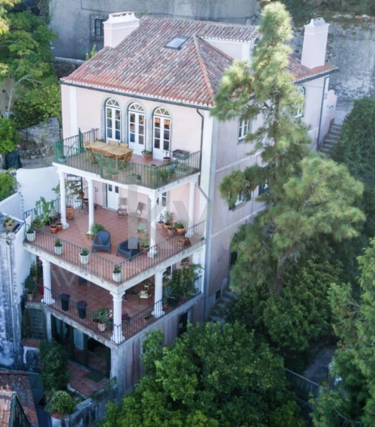 Moradia T6 para Venda em São João das Lampas e Terrugem Foto 1