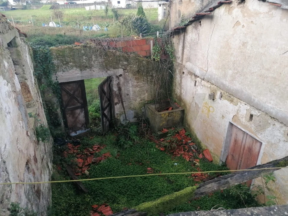 Moradia T3 para Venda em Fiães Foto 3