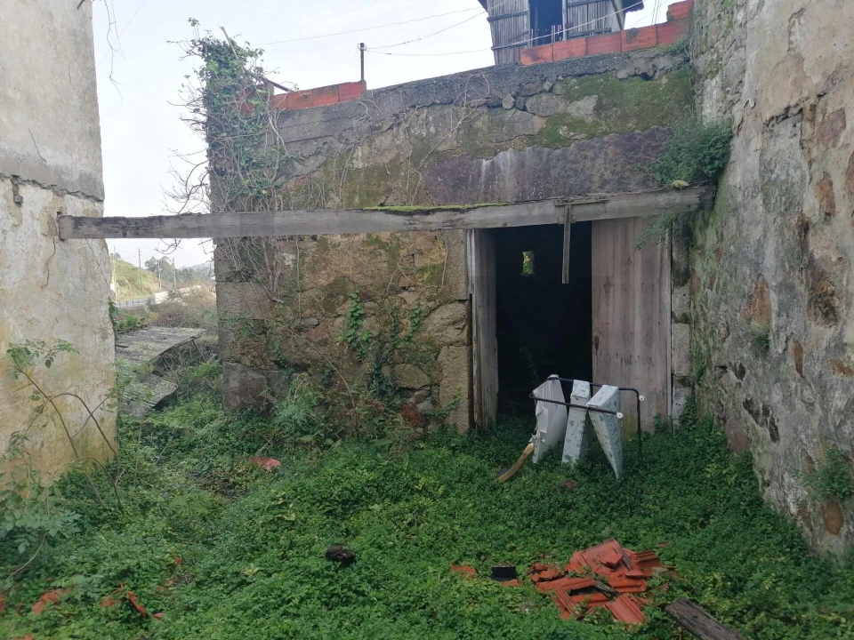 Moradia T3 para Venda em Fiães Foto 6