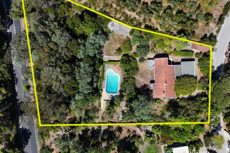 Moradia T4 para Venda em Queluz e Belas Foto 45